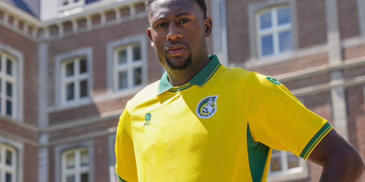 Zeefuik versterkt Fortuna op huurbasis van AZ