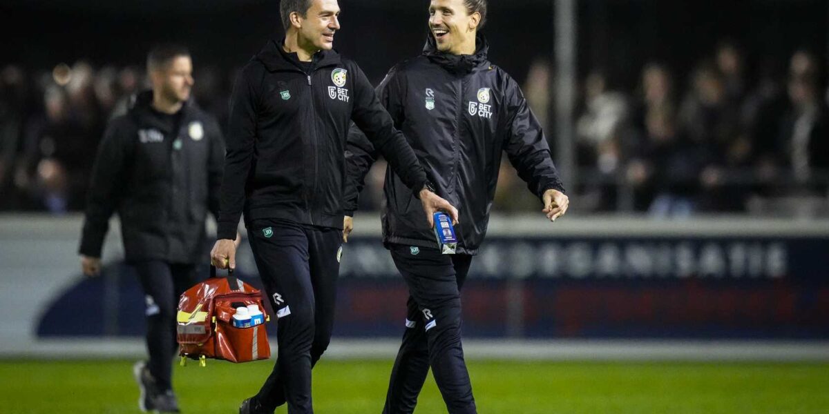 Medische staf compleet met aanblijven Dieteren en Simons