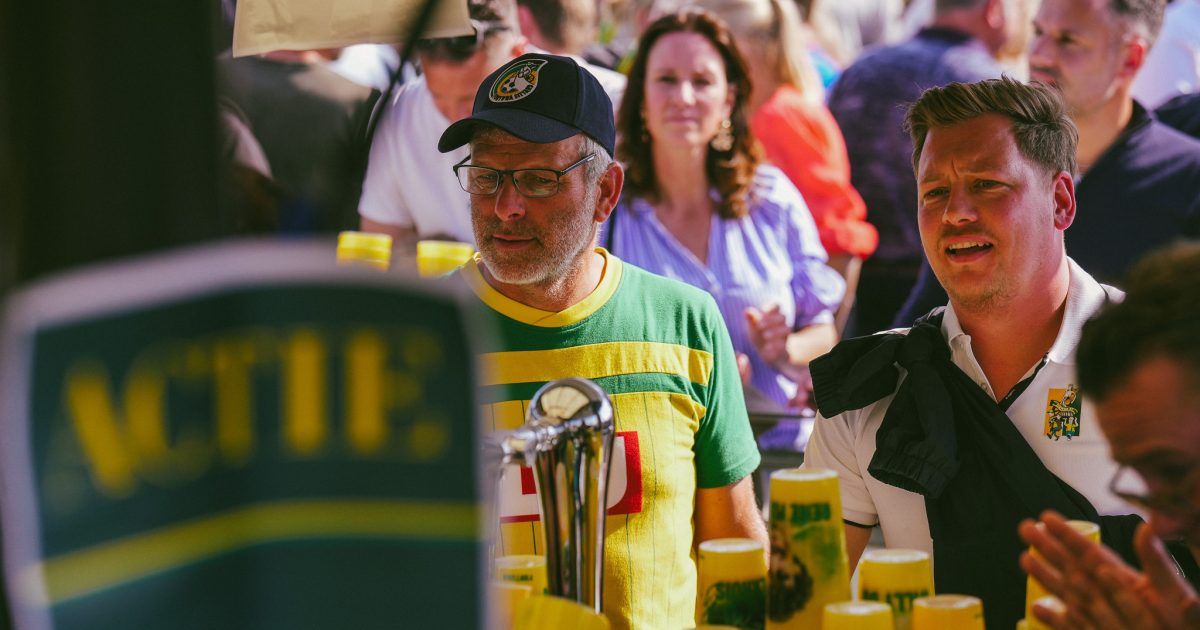 Fanzone prior to Fortuna - | Ajax | Fortunasittard.nl